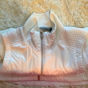 Athleta stretchy white vest